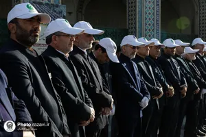 مراسم تشییع پیکر همسر مکرمه آیت الله وحید خراسانی در حرم مطهر رضوی