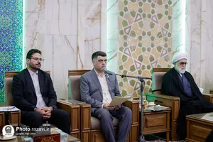 دیدار کارکنان نمونه با تولیت آستان قدس رضوی