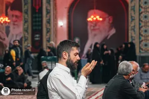 بزرگداشت رهبر شهید انقلاب ویژه زائران عرب زبان حرم مطهر رضوی