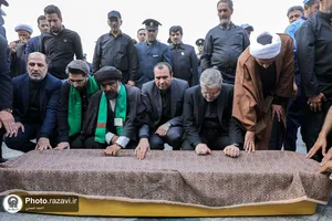 تشییع پیکر پاکبان مشهدی در حرم مطهر رضوی