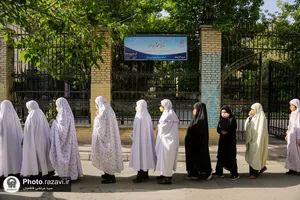 تشرف مددجویان موسسه خیریه توانبخشی همدم فتح المبین به حرم مطهر رضوی