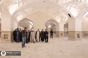 بازدید مدیران حوزه نمایندگی ولی&zwnj;فقیه در وزارت جهاد کشاورزی از بخش&zwnj;های مختلف حرم امام رضا علیه&zwnj;السلام