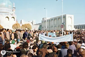 حرم مطهر رضوی؛ کانون انقلاب در مشهد-2
