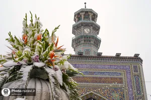 بارش برف در حرم مطهر رضوی