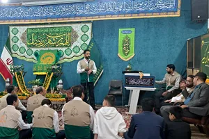 بزم شادی میلاد کریم اهل&zwnj;بیت (ع) به میزبانی خادمین حامل پرچم متبرک رضوی در اراک / گزارش تصویری