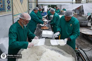 موکب کفشداران حرم مطهر رضوی در دهه آخر صفر