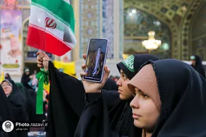 اجتماع دختران دهه هشتادی در حرم مطهر رضوی