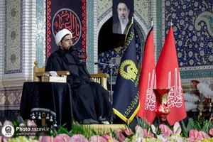 مراسم بزرگداشت چهلمین روز تدفین رهبر شهید انقلاب اسلامی در حرم مطهر رضوی