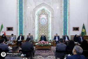 دیدار کارکنان نمونه با تولیت آستان قدس رضوی