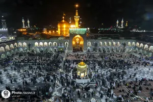 حال و هوای حرم مطهر رضوی در ایام میلاد امیرالمومنین علیه السلام