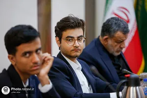 حضور دانش&zwnj;آموزان افتخارآفرین تیم ملی المپیاد هوش مصنوعی در دبیرستان و دانشگاه امام رضا علیه&zwnj;السلام 