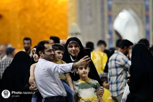 حال و هوای حرم مطهر رضوی در شب عید غدیر-2