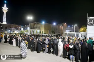 توزیع نذری به مناسبت شهادت حضرت زهرا(س)