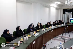 رونمایی از اسناد اهدایی خانواده معتمدی موسوی