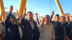 زوّار صم من البصرة في أحضان الحرم الرضوي