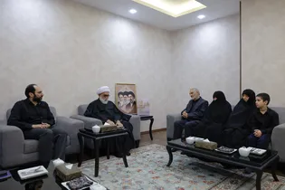 دیدار تولیت آستان قدس رضوی با خانواده سرلشکر شهید محمد شیرازی