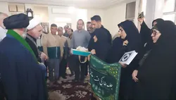 تجدید پیمان خادم‌یاران با خانواده شهید حسنوند در الشتر