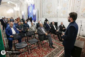 تشرف مهمانان شرکت کننده در اجلاس بین&zwnj;المللی زبان فارسی به حرم مطهر رضوی
