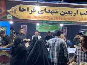 موکب جاماندگان کربلا؛ ایستگاه خدمت خادمیاران&zwnj; رضوی در مسیر عشق/گزارش تصویری