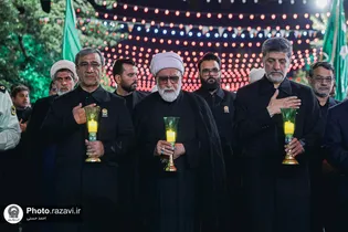 حرم امام رضا(ع) میں شام غریباں کی مناسبت سے عزاداری کا انعقاد