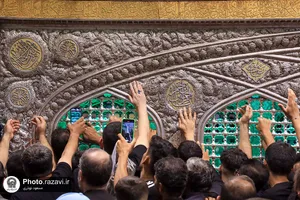 عزاداری تاسوعای حسینی در حرم مطهر رضوی