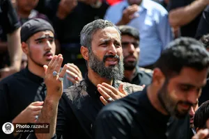 عزاداری روز عاشورای حسینی در حرم مطهر رضوی