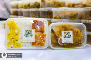 توزیع روزانه 2 هزار پرس افطاری متبرک در سطح شهر مشهد
