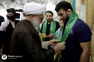 دیدار اعضای تیم ملی کشتی آزاد بزرگسالان ایران با تولیت آستان قدس رضوی