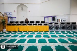 تحویل اقلام اهدایی آستان قدس به دانشگاه علوم پزشکی مشهد