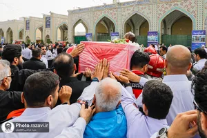 تشییع پیکر رضا فخریان در حرم مطهر رضوی