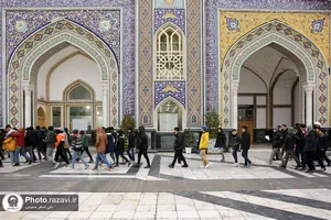 تشرف دانش آموزان استعداد درخشان مشهد به حرم مطهر رضوی