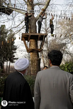 دیدار تولیت آستان قدس رضوی با منتخبین دختر "دوره&zwnj;های بی&zwnj;نهایت"