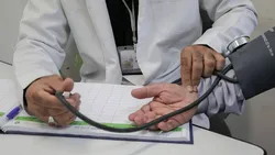 ارائه ۶۹۲ خدمت رایگان به روستائیان در اردوی جهادی سلامت بناب