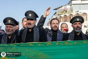 تشرف کاروان سفیران امام رضا علیه&zwnj;السلام به حرم امامین کاظمین