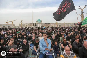 آیین چهارپایه خوانی در سالروز شهادت امیرالمومنین علیه السلام در حرم مطهر رضوی - 1