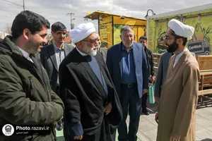 بازدید تولیت آستان قدس رضوی از خدمت&zwnj;رسانی به زائران در زائرشهر رضوی
