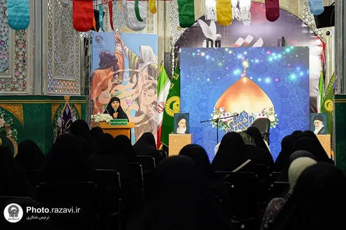 حرم امام رضا(ع) میں عرب زبان زائرین کے لئے جشن کا انعقاد