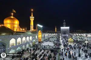 حال و هوای حرم مطهر رضوی در شب نیمه شعبان