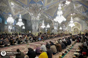 ترتیل خوانی قرآن کریم در حرم مطهر رضوی