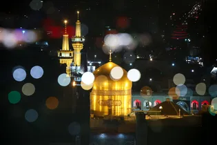عکس با کیفیت : گنبد و گلدسته حرم مطهر رضوی