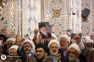 تشرف مدیران حوزه نمایندگی ولی&zwnj;فقیه در وزارت جهاد کشاورزی به حرم مطهر رضوی
