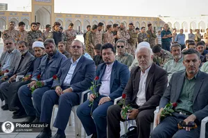 غبارروبی مزار شهدای مدفون در آرامگاه خواجه ربیع مشهد