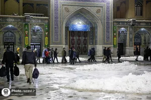 آغاز اعتکاف نوجوانان در حرم مطهر رضوی