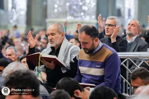 مناجات خوانی دهه آخر ماه مبارک رمضان در حرم مطهر رضوی
