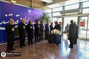 استقبال از زائرین دهه آخر صفر در ایستگاه راه آهن شهید رئیسی مشهد