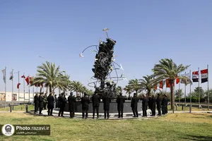حضور خدام حرم مطهر رضوی در یادمان شهدای مقاومت در بغداد
