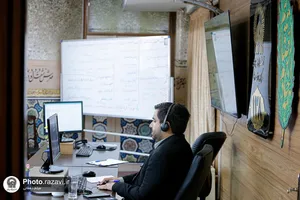 پاسخگویی تلفنی مدیر مطالعات و نوآوری حرم مطهر رضوی به مخاطبان سامانه ۱۳۸