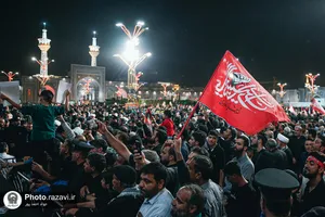 سومین شب مراسم بزرگداشت رهبر شهید انقلاب اسلامی از سوی رهبر معظم انقلاب
