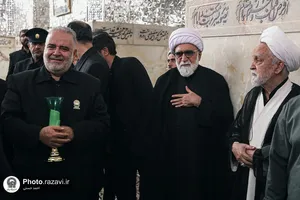 طواف پیکر رهبر شهید