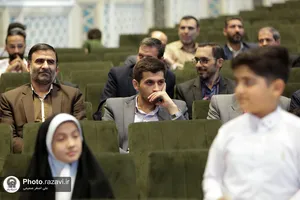 نکوداشت بانوی رنگ و قصه